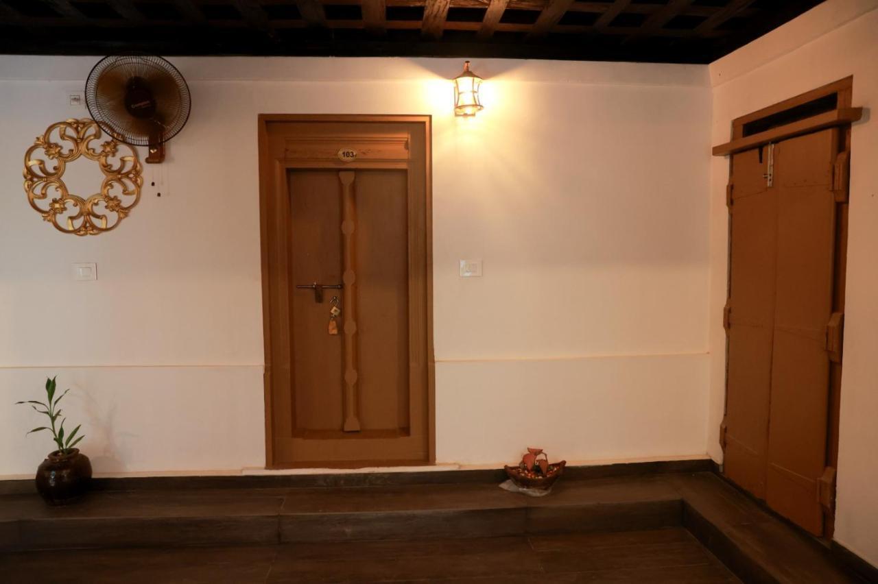 Best Heritage Home Iritti ภายนอก รูปภาพ